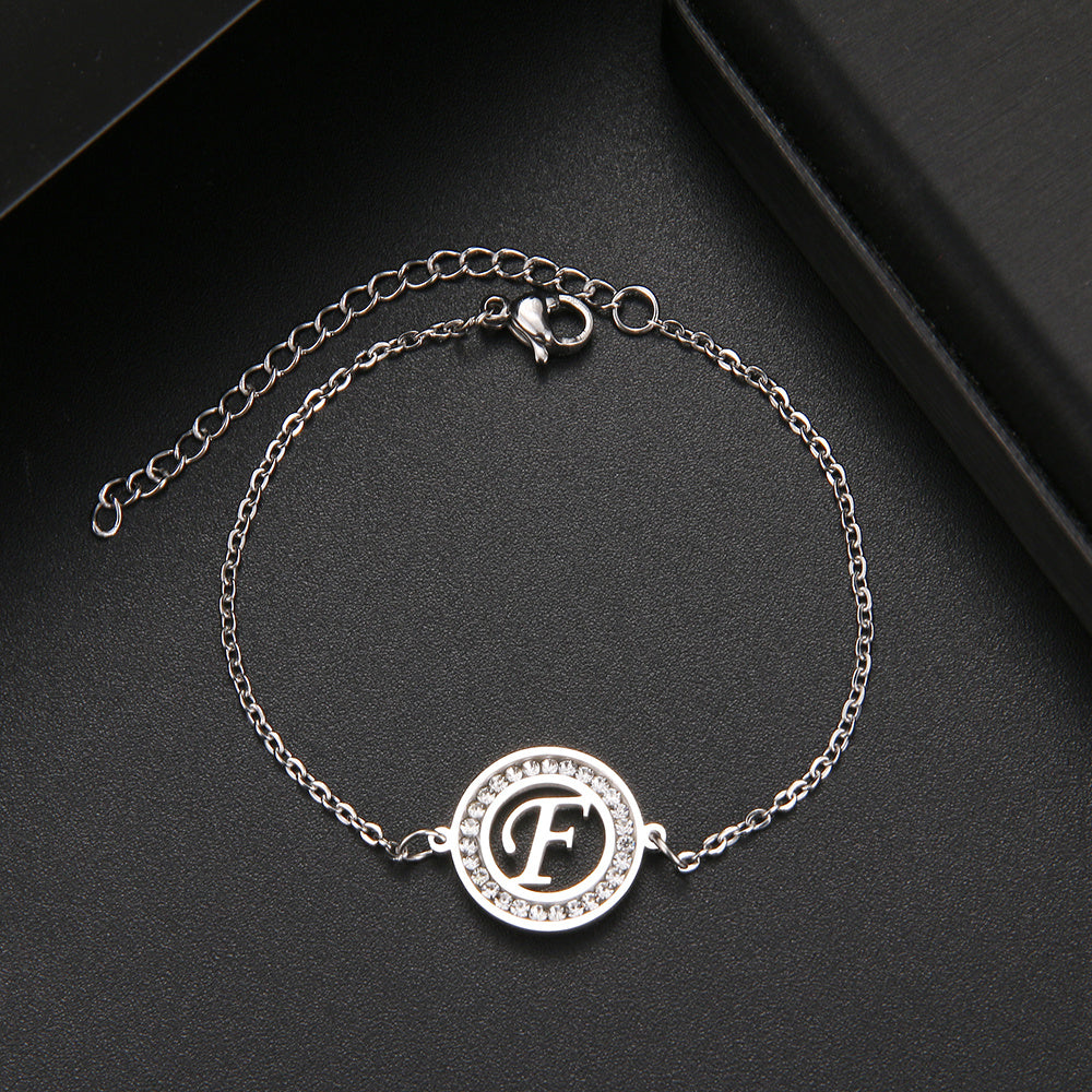 Pulseira com Inicial Cravejada - That Especial Letter